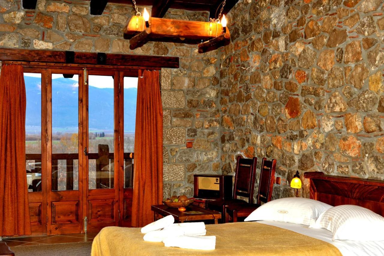 Metohi Hotel Mariolata Exterior photo